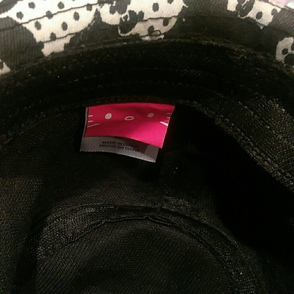 Hello Kitty Fedora - Picture 7 of 7